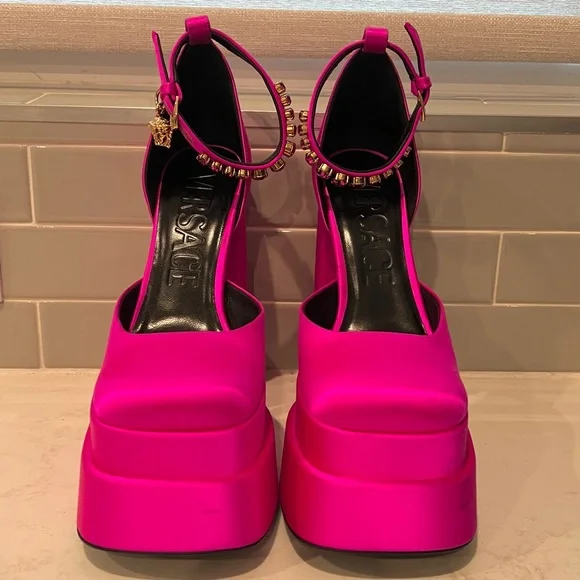 Versace Fuchsia Aevitas Single Platform Pumps - Picture 14 of 14